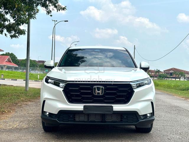 2025 Honda CR-V 1.5 E Low Mileage 7K Km Only Like - 3