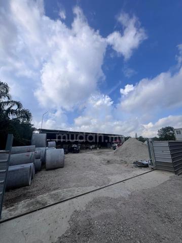 PONTIAN Warehouse/Factory/Land for Rent 1