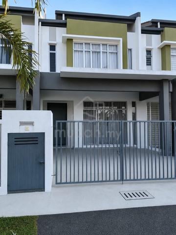 [Facing Open] Double Storey, Taman Langat Utama 3 @KLIA for SALE 1