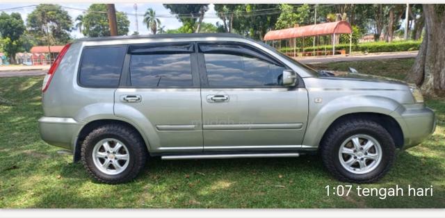 2005 Nissan X-TRAIL 2.0 COMFORT (A) - 3