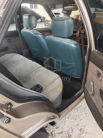 Proton Iswara sedan - 5