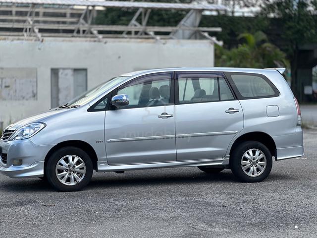 2010 Toyota INNOVA 2.0 G FACELIFT (A) AndriodPlaye - 3