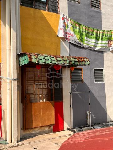 Pangsapuri Pelangi Indah 1