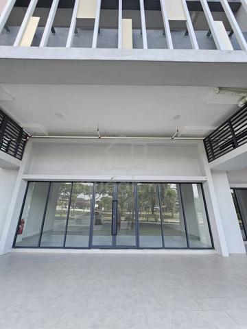 Ground Floor|Shoplot| @ D'Sini Residence, Setia Alam – FOR RENT 1