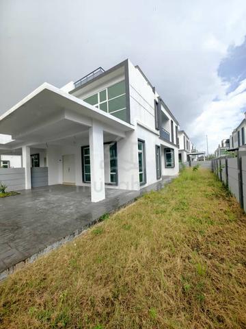 Klebang Utama Phase 3 2.5 Storey Semi D Gated & Guarded 1
