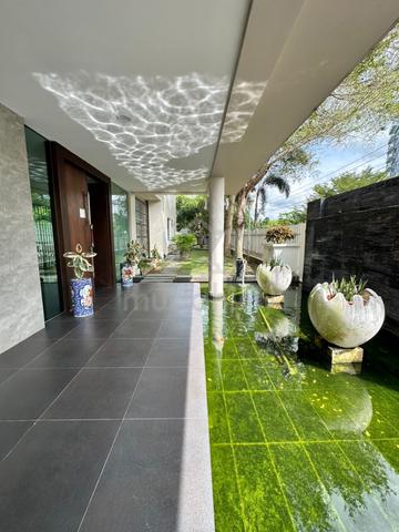 3 storey Bungalow Fung Yee Ting | Damai KK | for sale 1