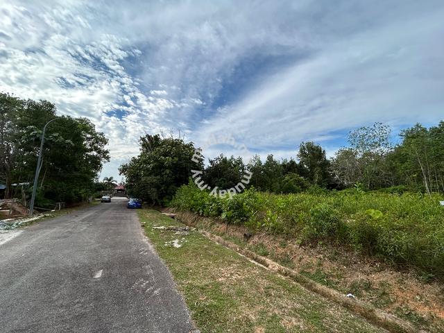 Gate Guarded Residents Bungalow Land 80x80 Orna Resot Melaka Ayer Kero 1