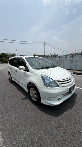 2010 Nissan GRAND LIVINA 1.8 IMPUL (A) - 1