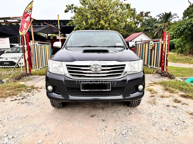 Toyota Hilux Double Cab 2.5 At - 2