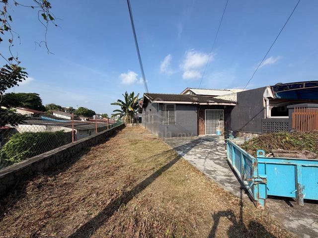 Bandar Baru Uda Single Storey House Corner Lot 1