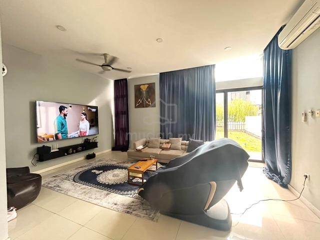 DEPOSIT 1 BULAN Villa Senja Bandar Country Homes PRIVATE POOL
N LIFT 1