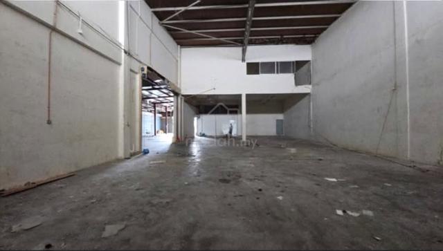Shamelin 3sty Semi-D Factory For Rent 1