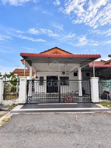 (CORNER LOT LUAS) 1 Storey Terrace Taman Matahari Indah, Senawang 1