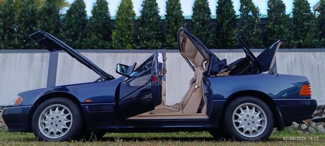Mercedes Benz SL500 V8 R129 Convertible 500SL - 2