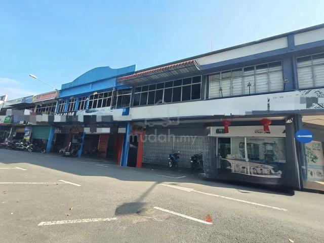Shoplot Intermediate For sale at  Jalan Datuk Wee Kheng Chiang Kuching 1