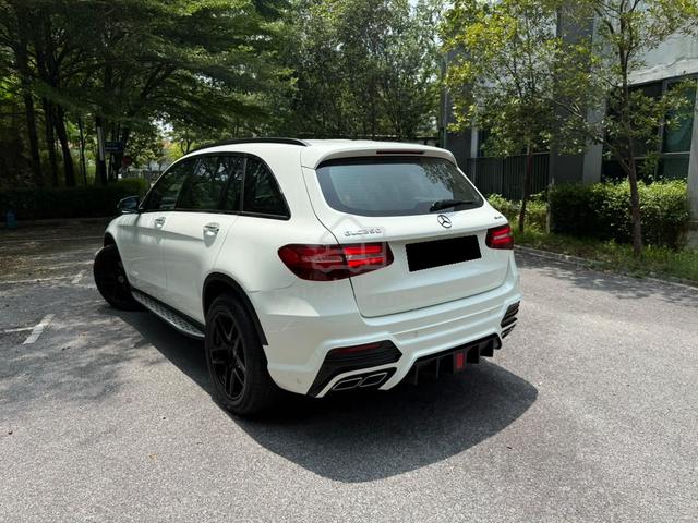Mercedes Benz GLC250 2.0 AMG 4MATIC (CKD) *WRANTY - 2