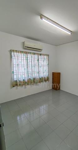 Pangsapuri Pelangi 1