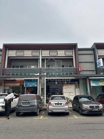University Utama Square (UUC) , 2Storey Shopot, Below Market Value 1