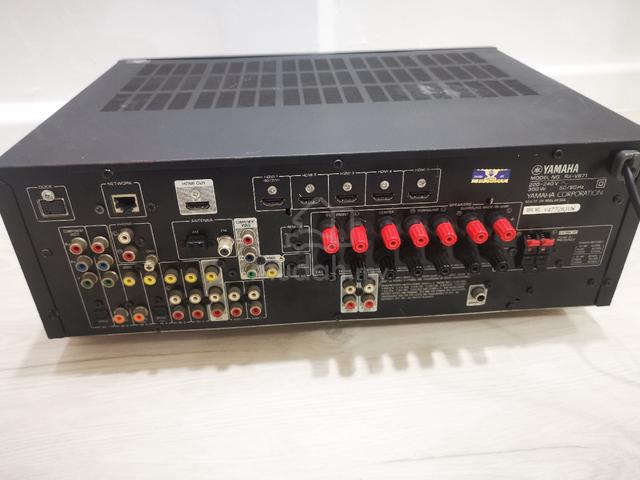 Yamaha Amplifier (no sound) - photo 4 of 6