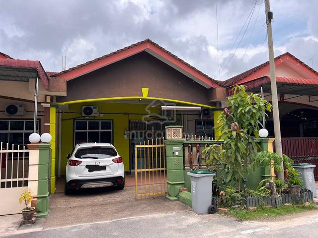 Single Storey Taman Kg Tengah Sg Abong Muar johor @ For Sale 1