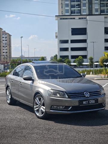 2012 Volkswagen PASSAT 1.8 TSI (CKD) (A) - 1