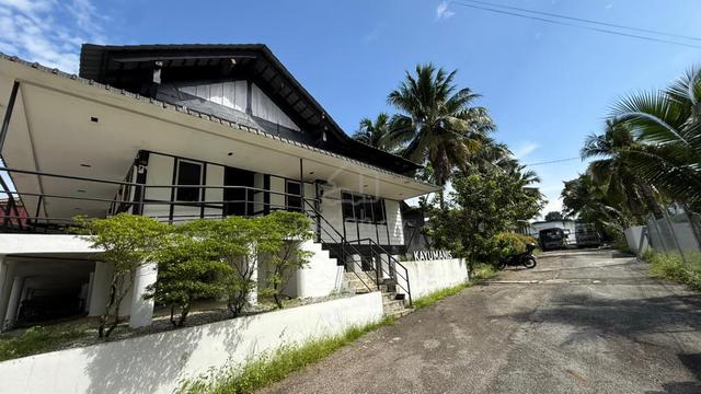 JB Town Commercial Bungalow For Rent 1