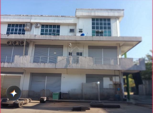 3 storey Shoplot | area bt8 | for sale 1