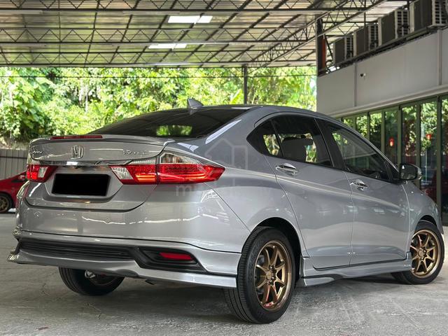 2018 Honda CITY GM6 1.5 V FACELIFT (A) FULL LOAN ! - 3