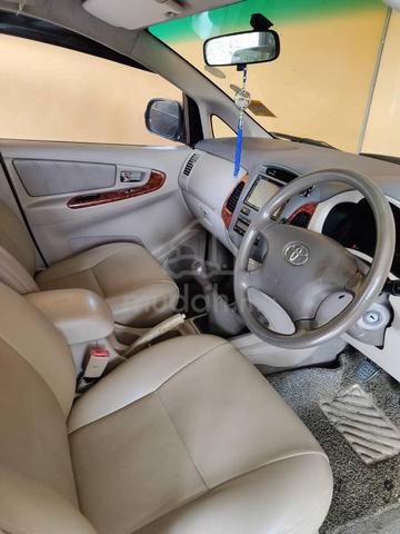 Toyota INNOVA 2.0 G (M) - 5