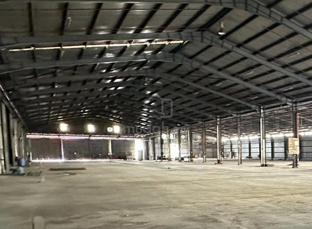 Butterworth detached factory for Rent! 1