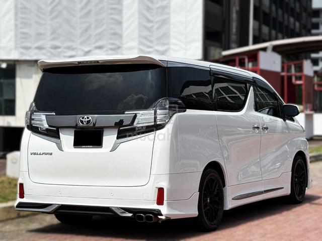 2017 Toyota VELLFIRE 2.5 Z GOLDEN EYES FACELIFT - 2