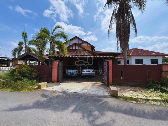 [Corner Lot]Rumah Semi-D Setingkat Setengah di Kg. Surau Panjang, TRG 1