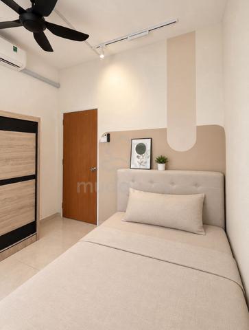 Deluxe Medium Room @ Lucerne Residence 1