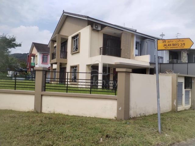 House For Sale / Taman Nusa Bayu / 2 Storey Corner / Gelang Patah / JB 1