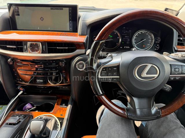 2018 Lexus LX570 5.7 (A) - 5
