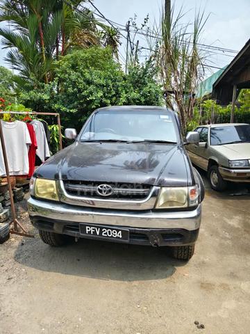 2004 Toyota HILUX 2.5 SR TURBO MY03 KDN190 (A) - 1