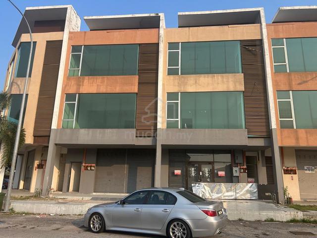 Pusat Perniagaan Malim Permai 1