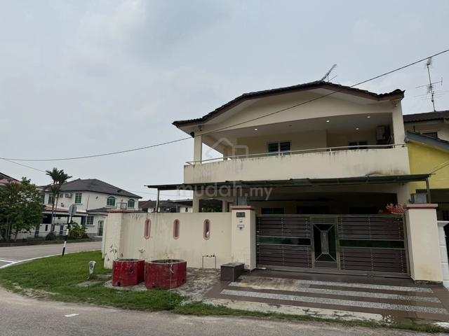 Double Storey Terrace House For Rent @ Taman nusa Perintis 2 1