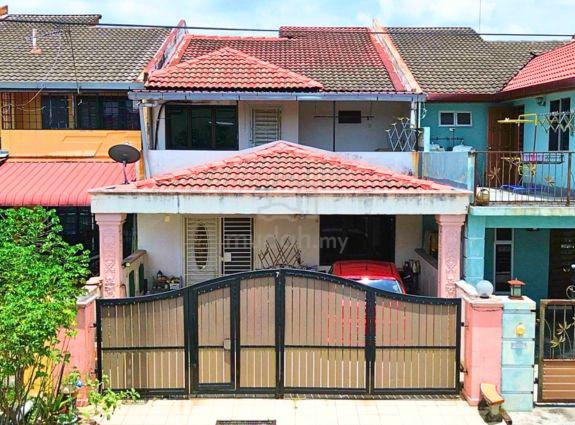 PRIME AREA! TAK MENGHADAP PINTU PAGAR RUMAH LAIN Seksyen 4 Bangi 1