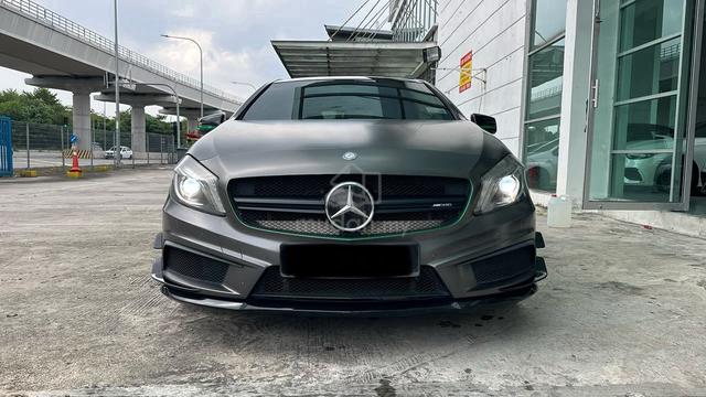 Mercedes Benz A45 2.0 AMG - 5