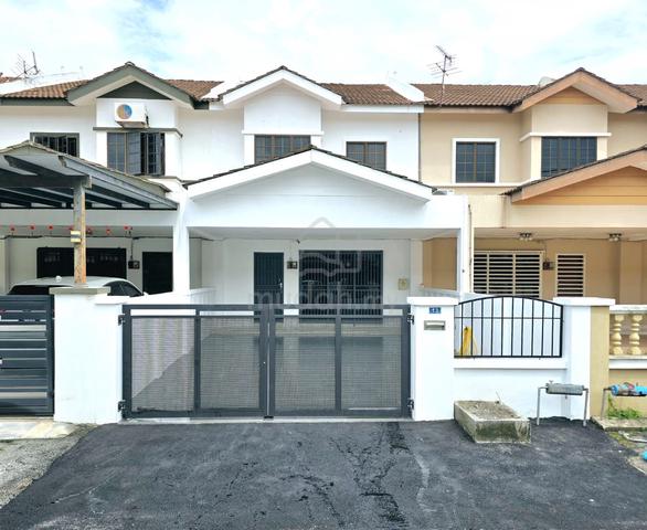 Double Storey Terrace Sri Klebang  1