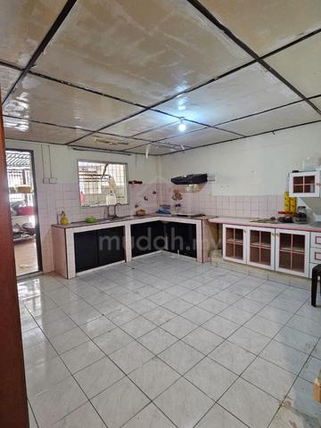 Taman Yakim Intermediate Double Storey Terrace House For Sale 1