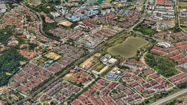 MAIN ROAD 17000ft Bungalow Land Shah Alam 1