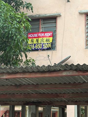 Flat PKNS Seksyen 7 Shah Alam 1