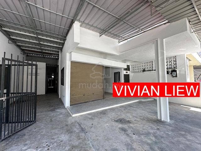 3 Storey Shop 3261 Sf Commercial Title for sale Georgetown Jalan Siam 1
