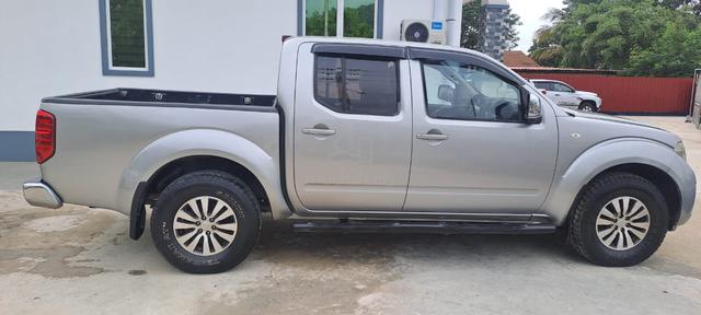 2015 Nissan NAVARA 2.5(Auto)4 x 4 - 3