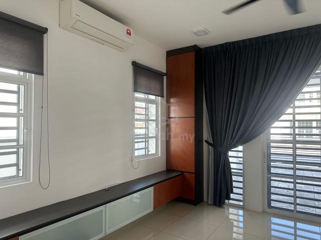 For Sale Botanica CT Semi-D 1