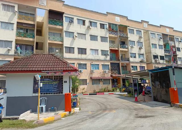 Pangsapuri Seri Mewah (Blok B) 1