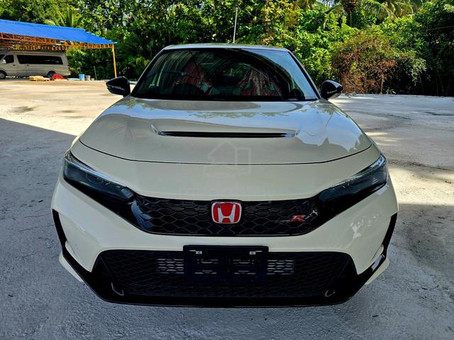 NEW CAR 2024 Honda CIVIC 2.0 TYPE R FL5 GRADE 6A - 3
