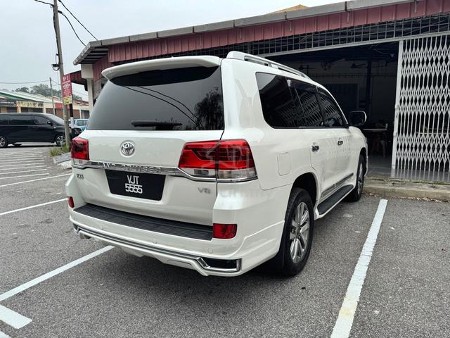 2010 Toyota LANDCRUISER 4.6 V8 (A)owner car 99% - 5